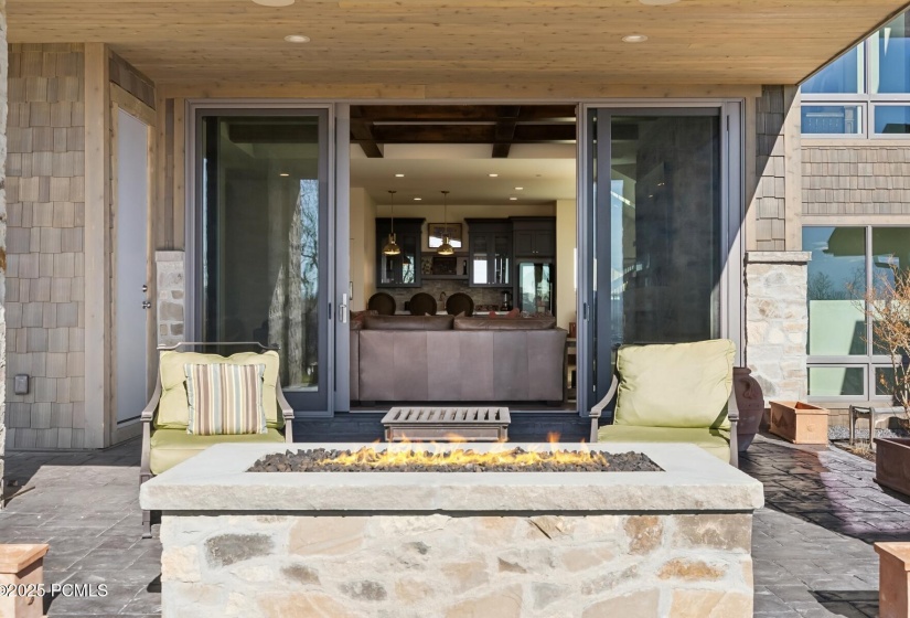 79_Exterior_1800x1200_4210630