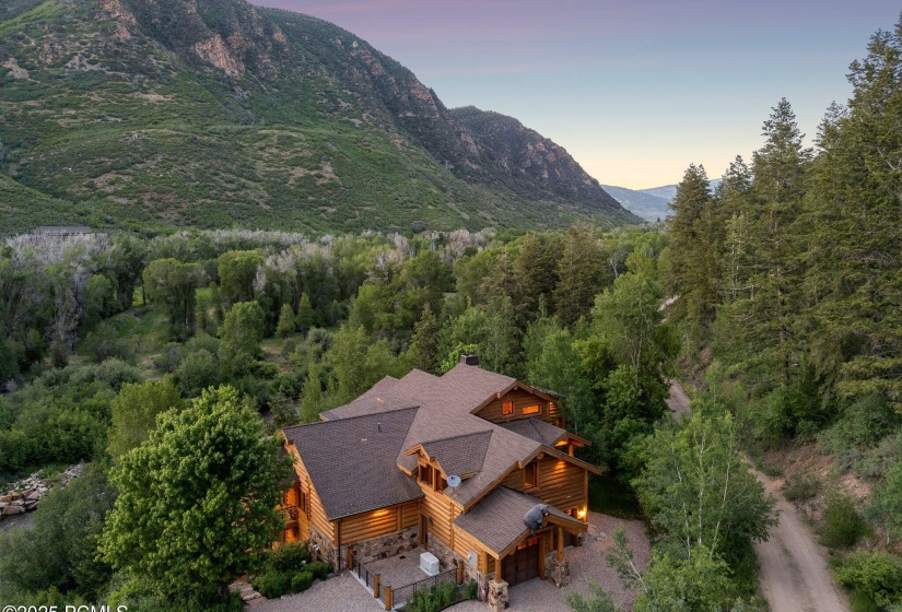 98_DJI_20250617211000_0135_D
