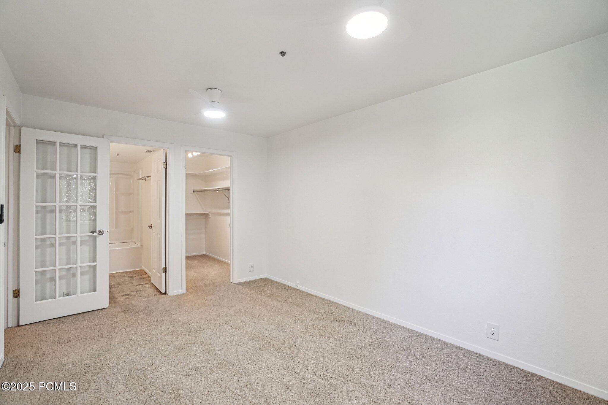 11-web-or-mls-N 2200 W 9i-1906-010