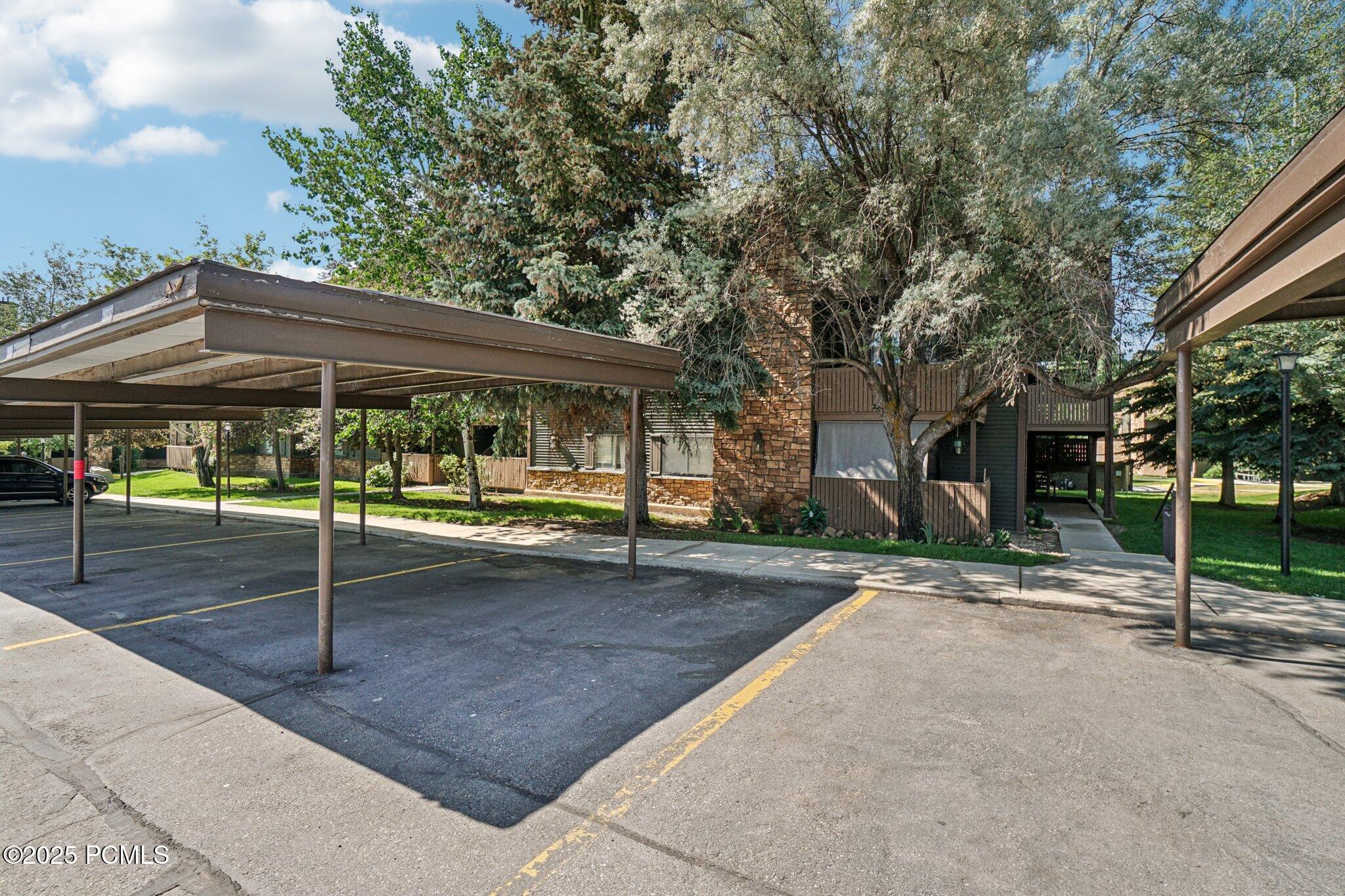20-web-or-mls-N 2200 W 9i-1906-019