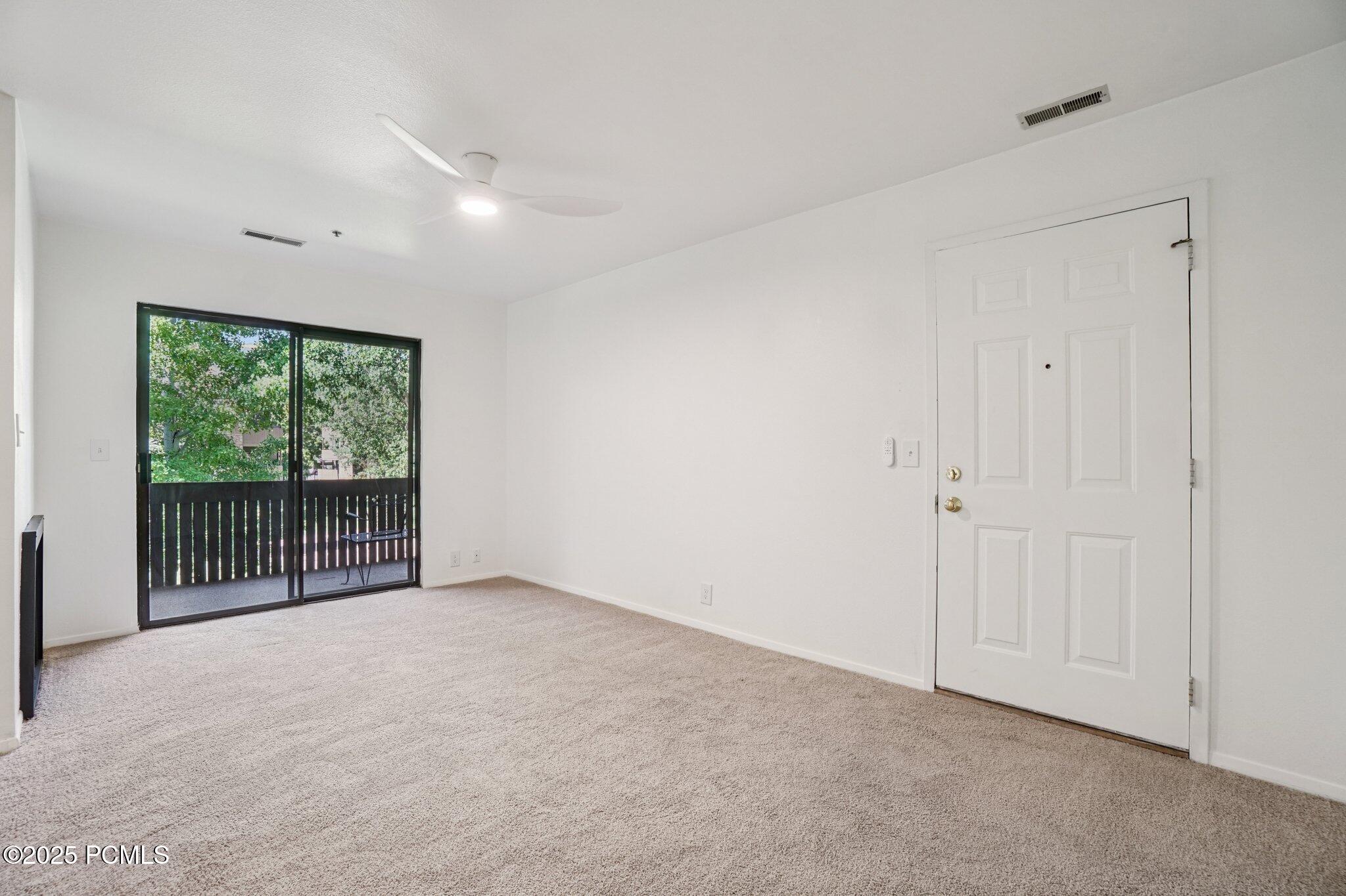 3-web-or-mls-N 2200 W 9i-1906-002
