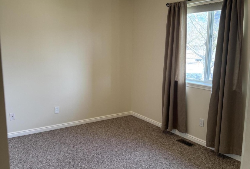 2 guest bdrm main (2)