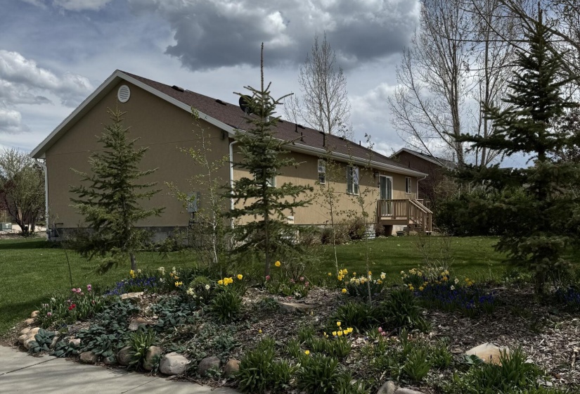 house side (1)