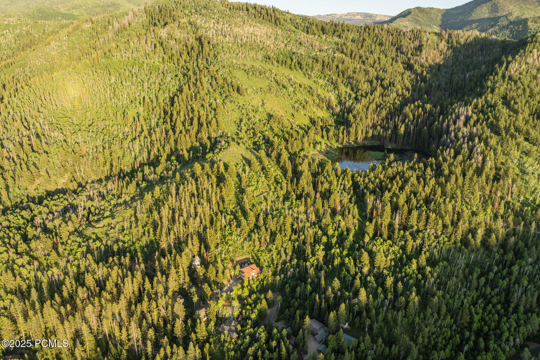 043_4196_hidden_lake_road-47_880