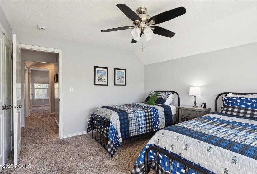 20-Bedroom