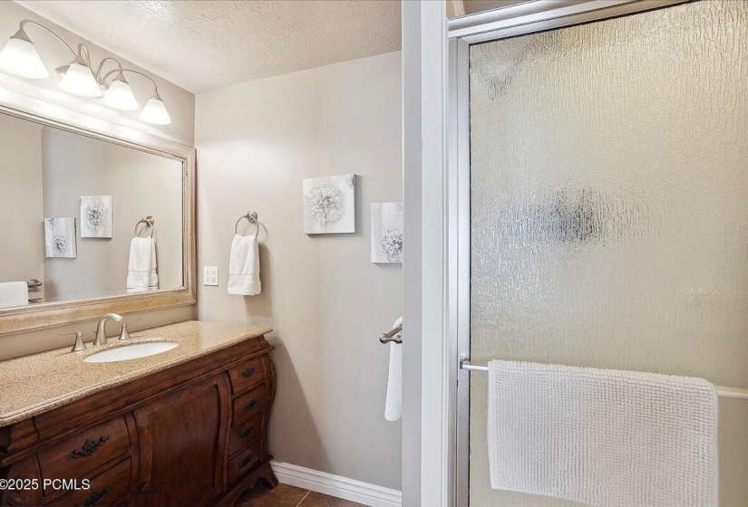 24-Bath Suite