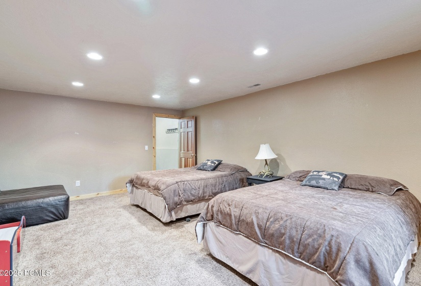 37 - 10758 Tanglewood Dr
