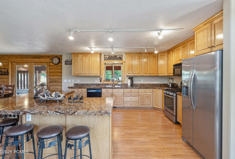 7 - 10758 Tanglewood Dr