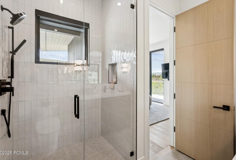 41_Bathroom_1800x1200_4245228