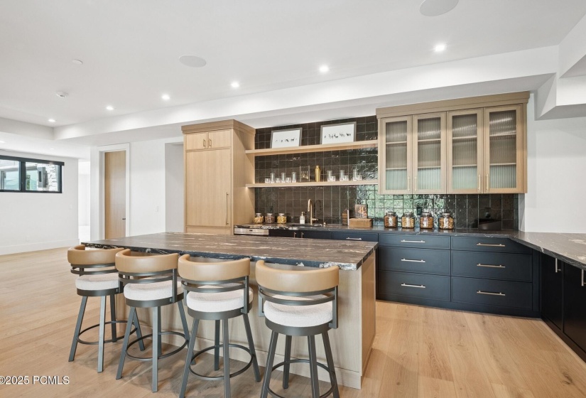 49_Mini-Bar_1800x1200_4245179