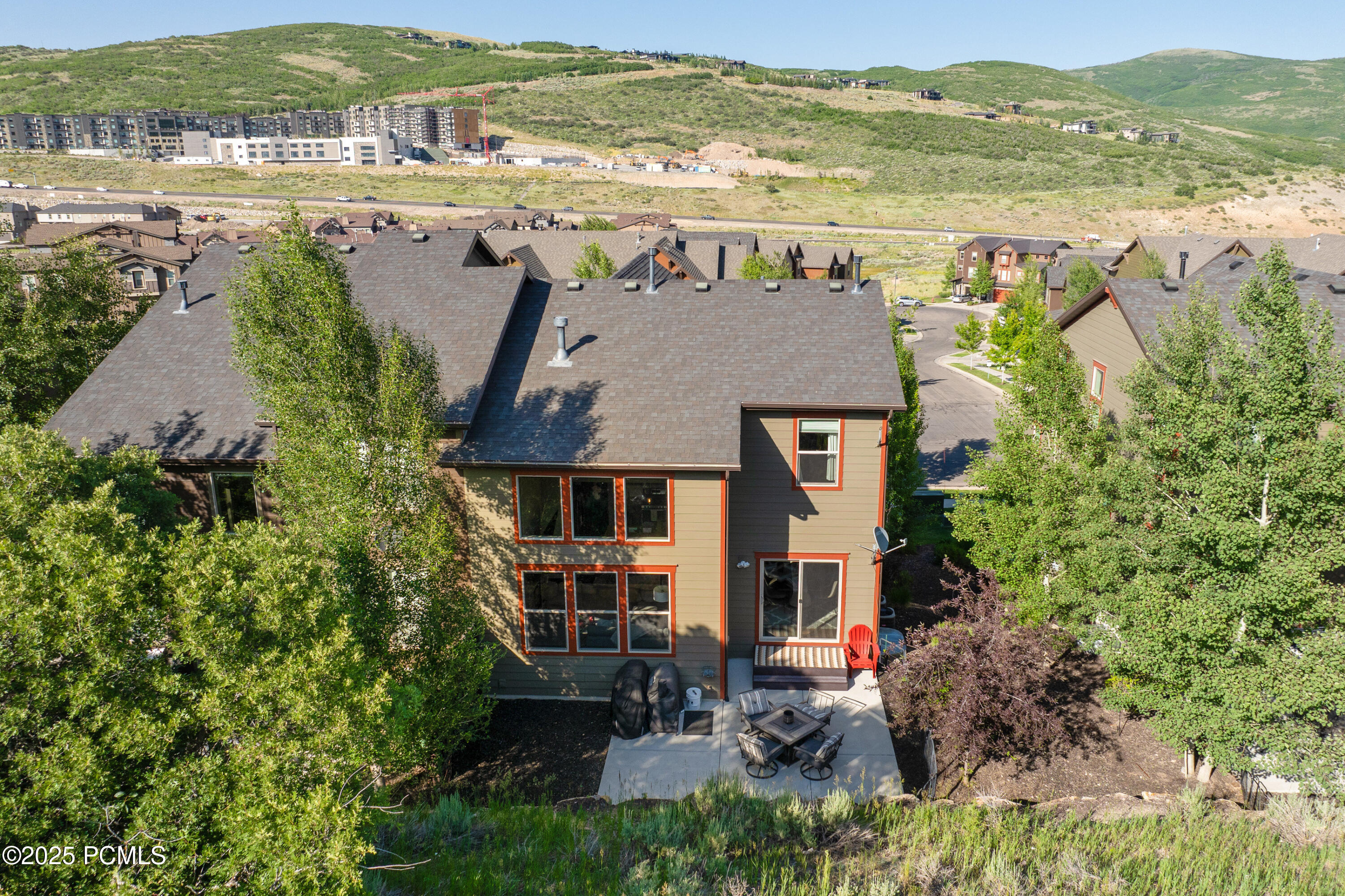 033_1105wabigaildr-34_607