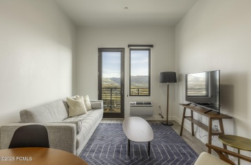 2303 Deer Hollow Road, Park City, Utah 84060, 1 Bedroom Bedrooms, ,1 BathroomBathrooms,Residential,For Sale,Deer Hollow,12502951
