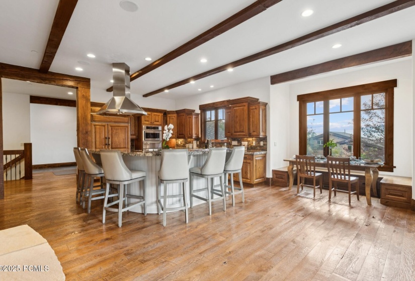 24_Kitchen_1800x1200_4249640