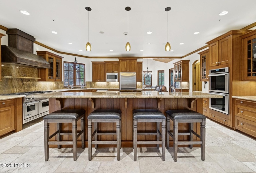 14_Kitchen_1800x1200_4249466