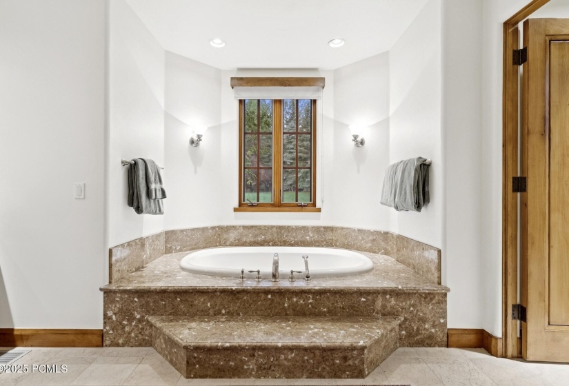 55_Bathroom_1800x1200_4249493