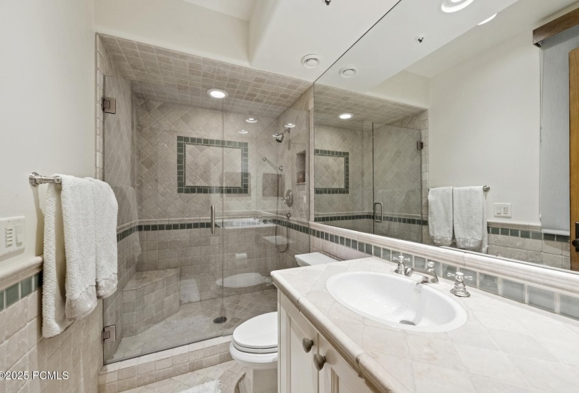58_Bathroom_1800x1200_4249496