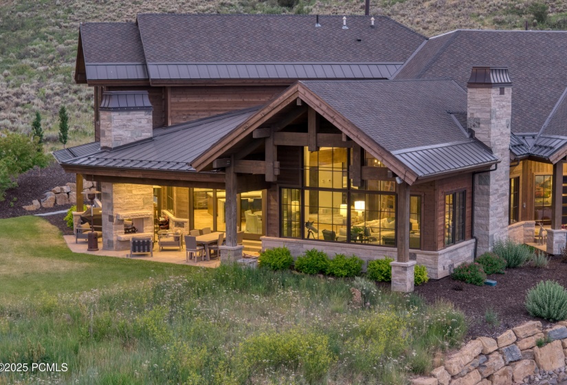 3-Summit Media_7710 Caddis Dr