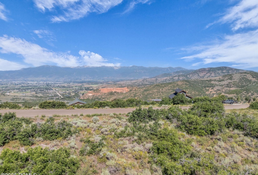 27-web-or-mls-1819-ridgeline-dr