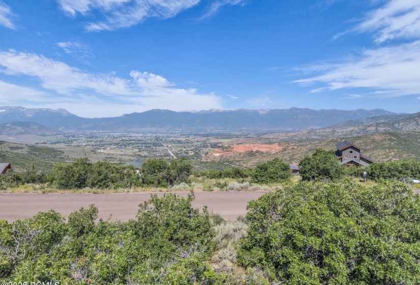 5-web-or-mls-1819-ridgeline-dr