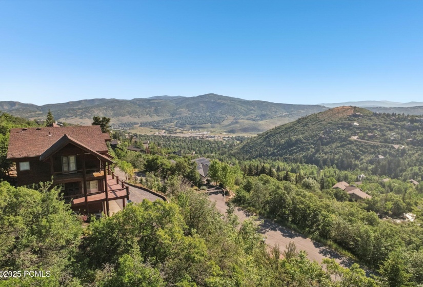 3-web-or-mls-Hitching Post Dr-S0807-003