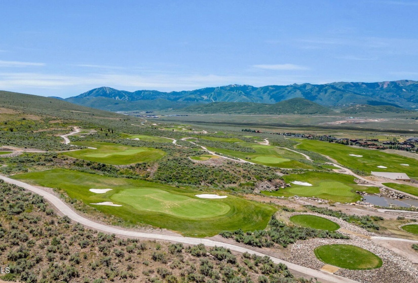 102_2_hills_golf_course_180