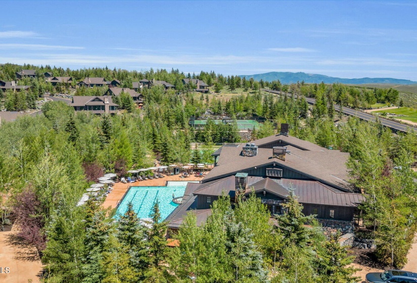 123_23_village_clubhouse_and_pool_196
