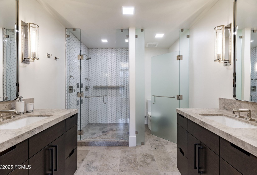 025_7697_village_way_unit_404023_881