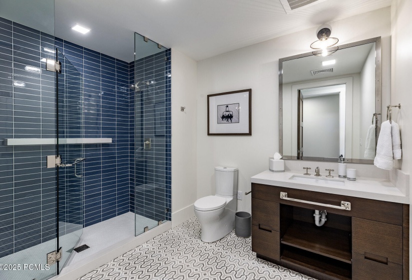 027_7697_village_way_unit_404025_884