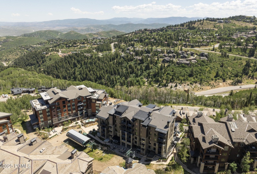 070_7697_village_way_unit_404-8_297
