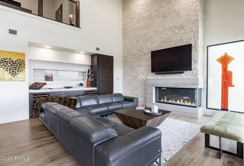 008_7697_village_way_unit_404008_902