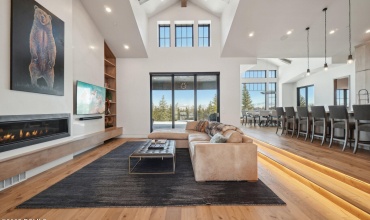 5-web-or-mls-Lupine Dr-009