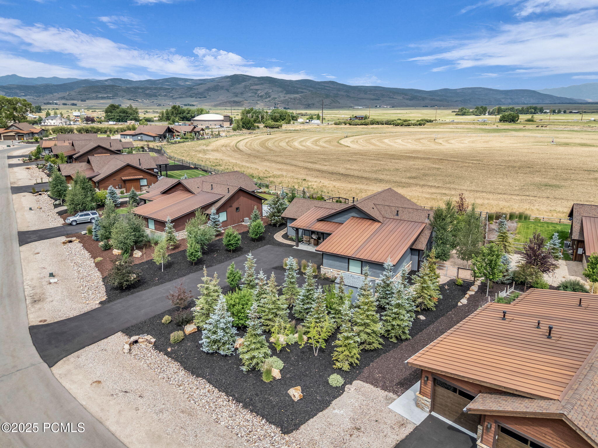 16-web-or-mls-375-thorn-creek-dr