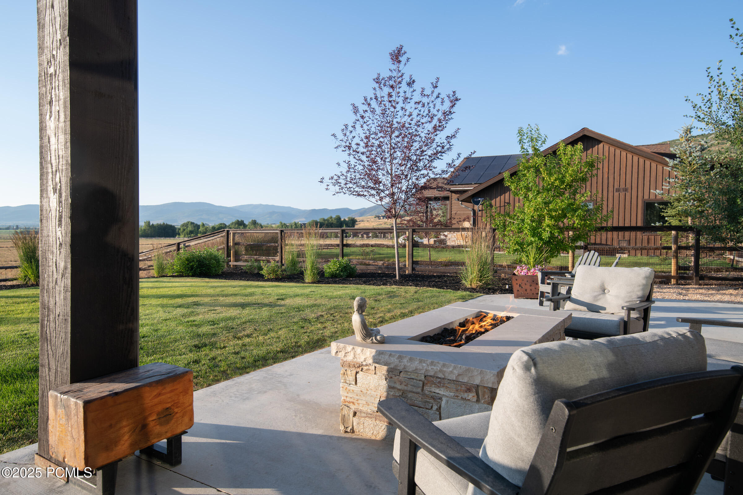 50-web-or-mls-375-thorn-creek-dr