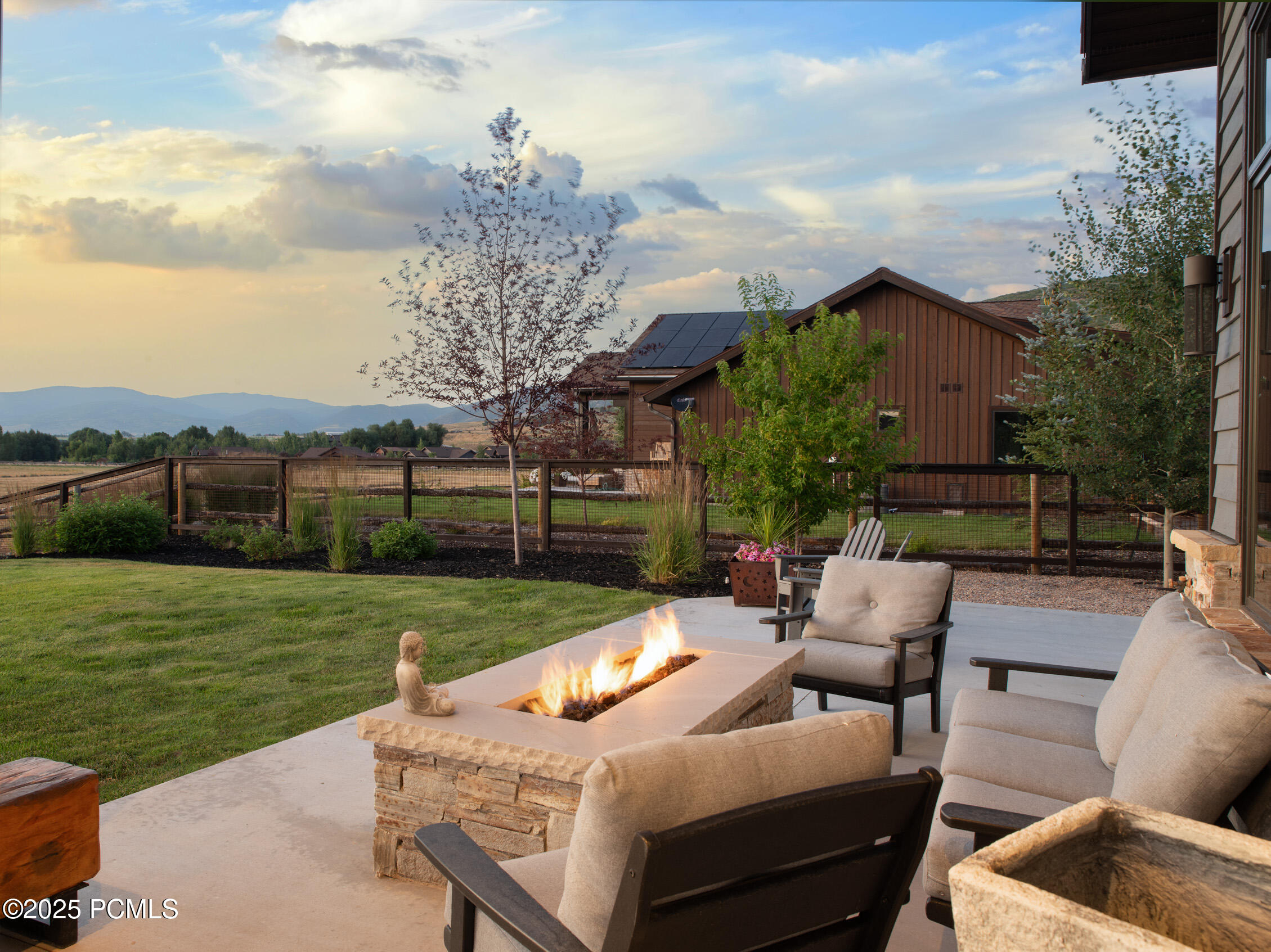 52-web-or-mls-375-thorn-creek-dr