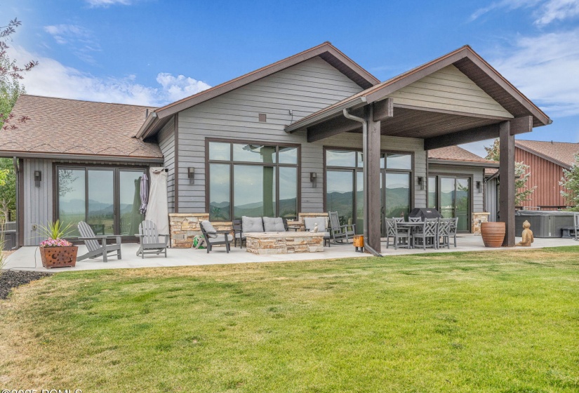 41-web-or-mls-375-thorn-creek-dr