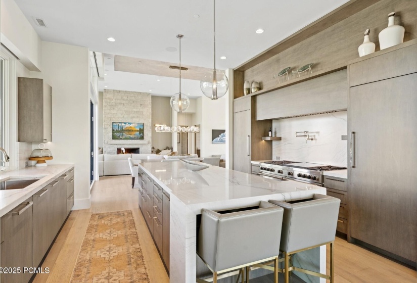 26_Kitchen_1800x1200_4247084