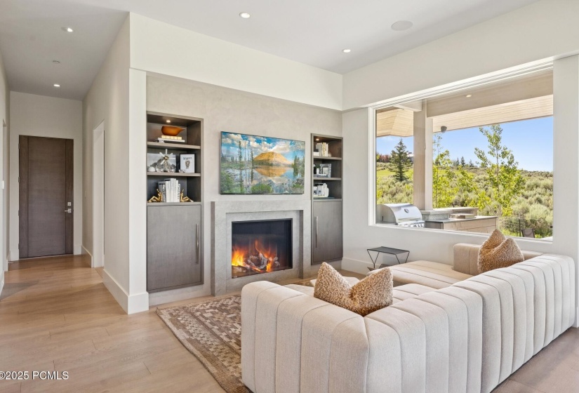 28_Familyroom_1800x1200_4247092