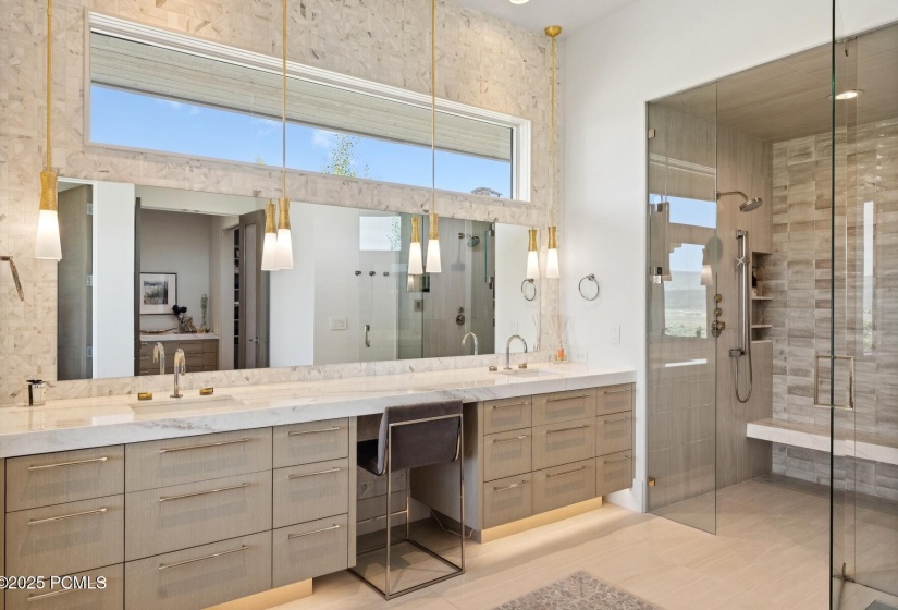 42_Bathroom_1800x1200_4247123