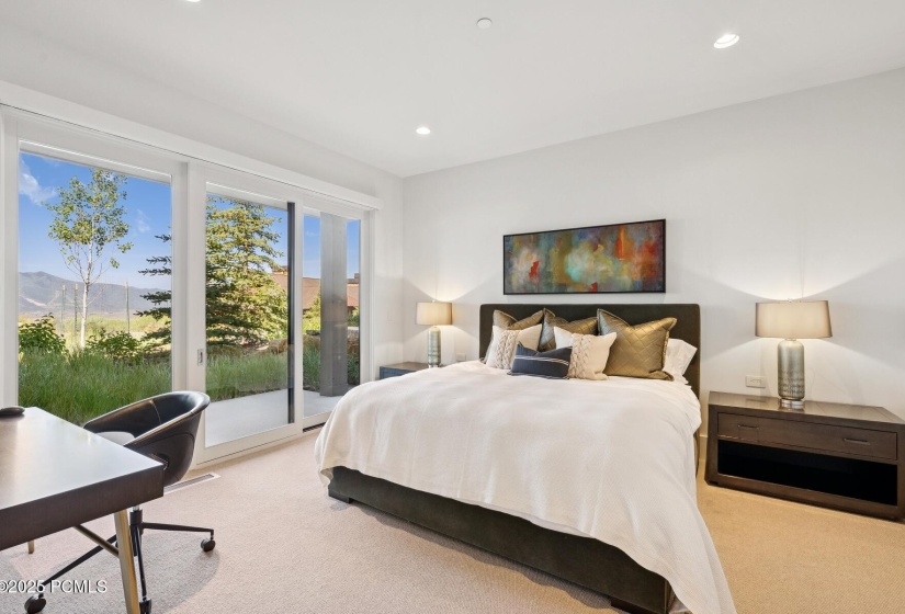 56_Bedroom_1800x1200_4247137