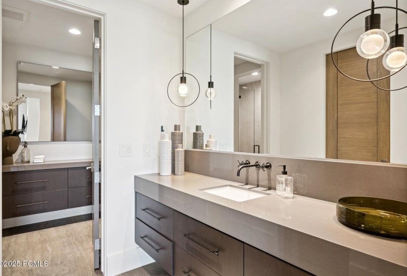 58_Bathroom_1800x1200_4247139