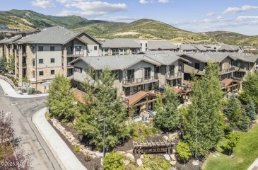 3668 Blackstone Drive, Park City, Utah 84068, 6 Bedrooms Bedrooms, ,6 BathroomsBathrooms,Residential,For Sale,Blackstone,12503348