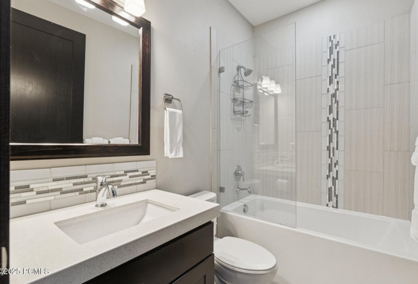 46_Bathroom_1800x1200_4259305