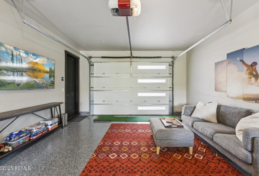 56_Interior_1800x1200_4259388