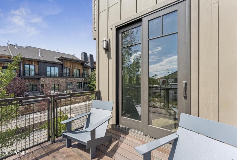 63_Exterior_1800x1200_4259379