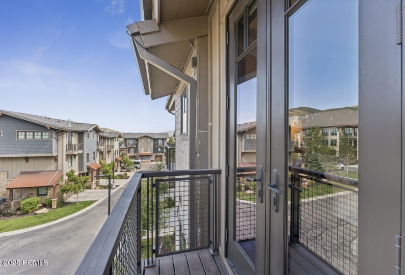 82_Exterior_1800x1200_4259304