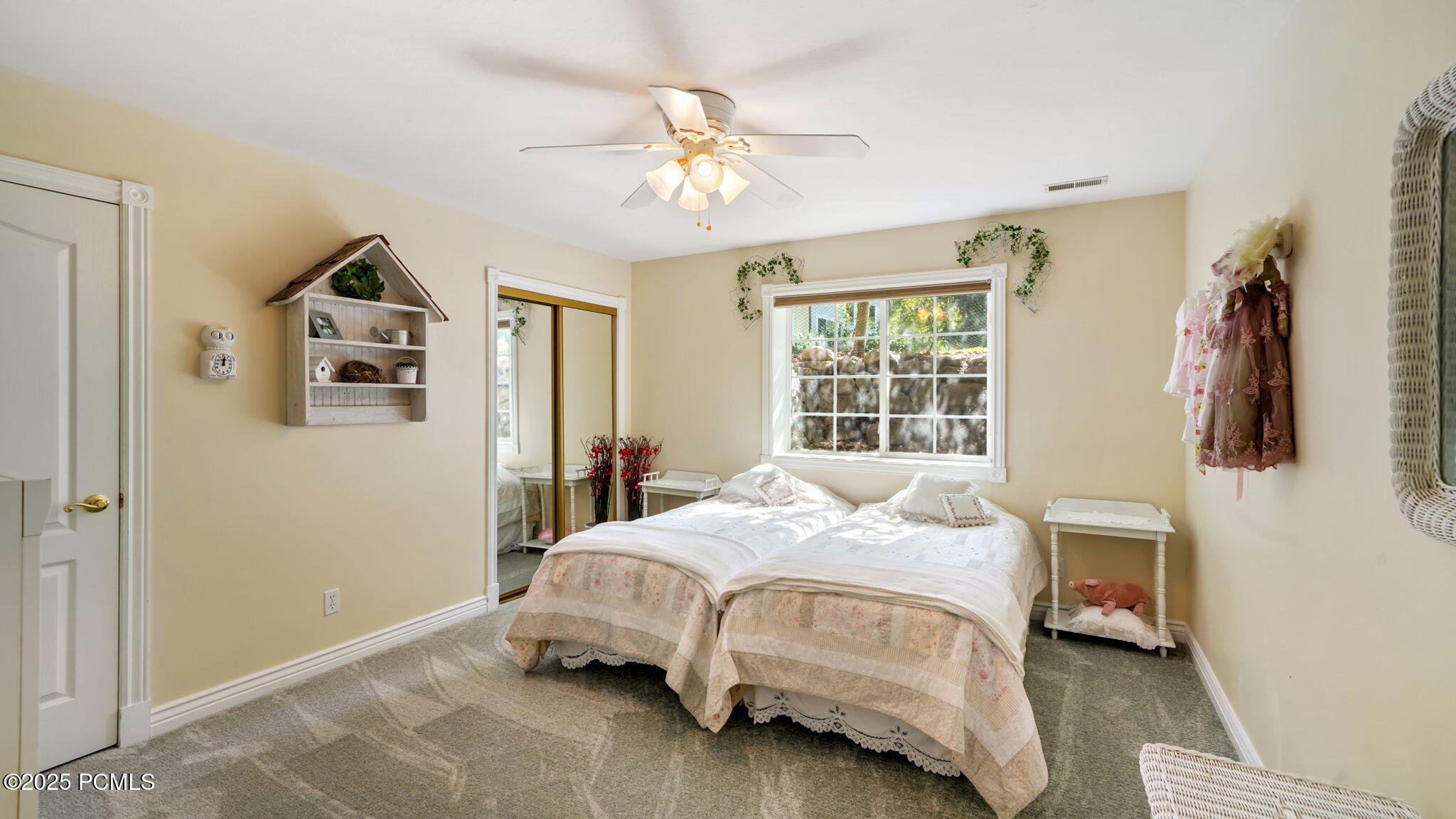 Downstairs bedroom 2