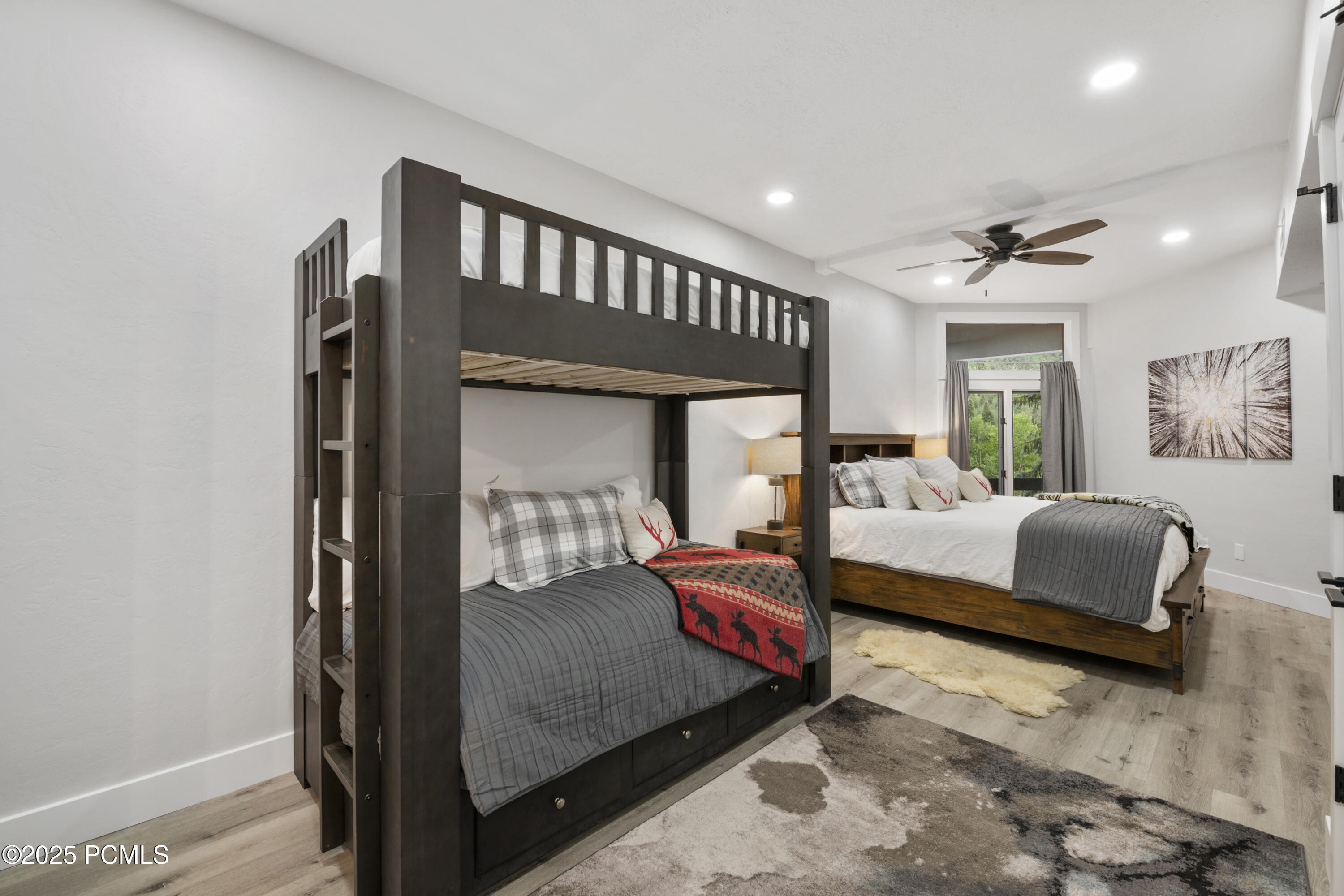 2510DeerValleyDR-E (14)