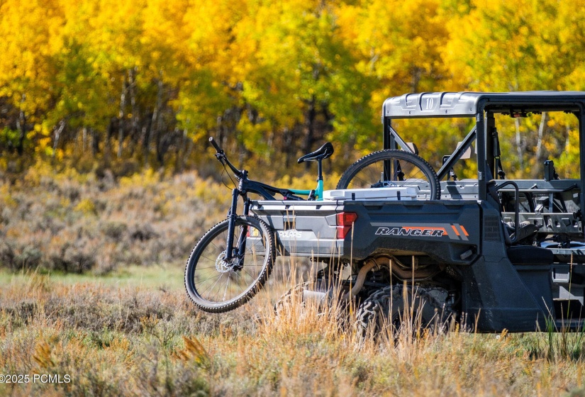 119_086_02-victoryranchfalllifestyle_mou