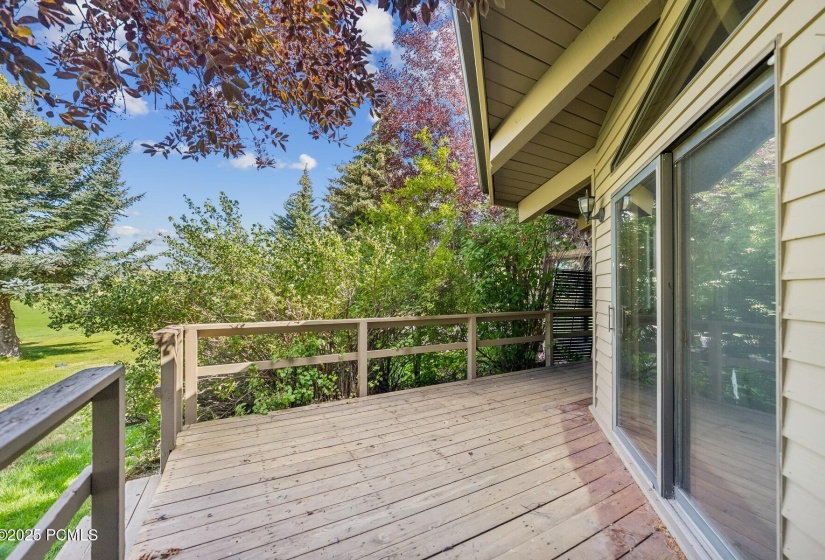 22_Exterior_1800x1200_4259442