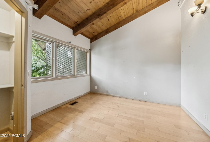 6_Bedroom_1800x1200_4259423